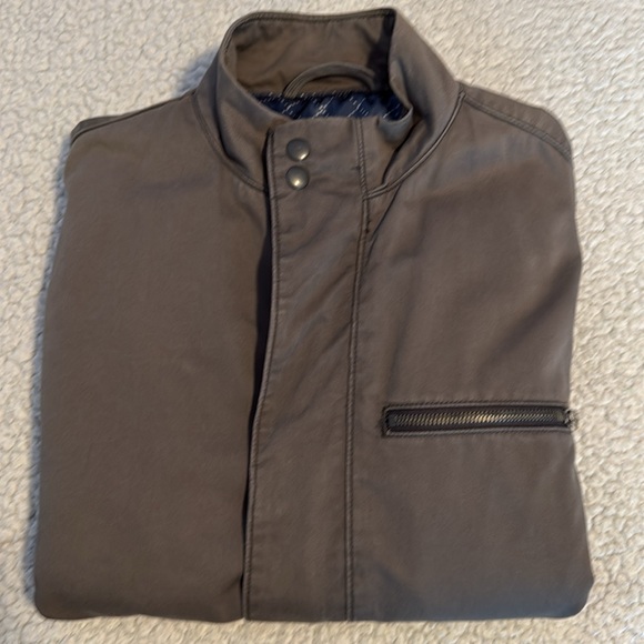 Levi’s, The Original Jeans, Bomber Jacket. 
Body 100% cotton, Lining 100% nylon. - Picture 6 of 6